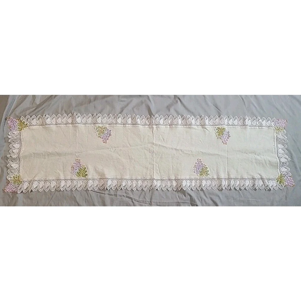 White Lace with Grape & Grape Leaves Table Runner 14x54.5